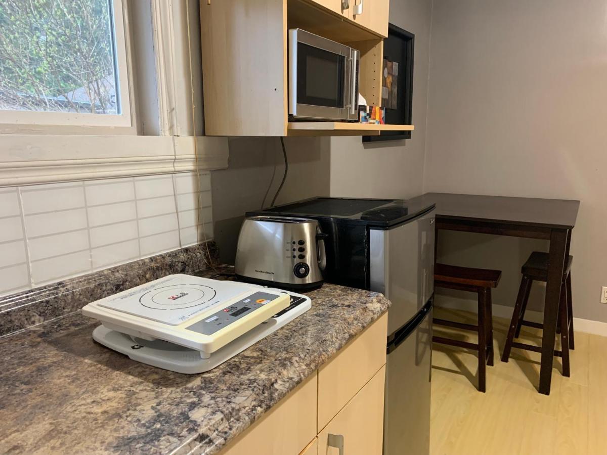 Whole Suite To Yourself At Coquitlam Centre! Port Coquitlam Kültér fotó