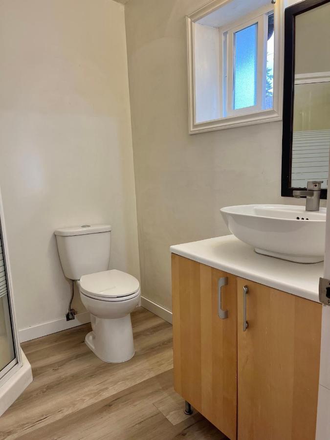 Whole Suite To Yourself At Coquitlam Centre! Port Coquitlam Kültér fotó